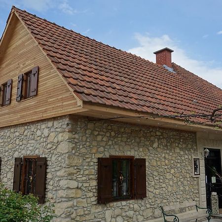 Weingut Primus Suedsteiermark Spielfeld Exterior photo