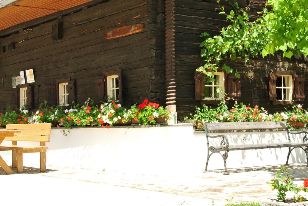 Weingut Primus Suedsteiermark Spielfeld Exterior photo